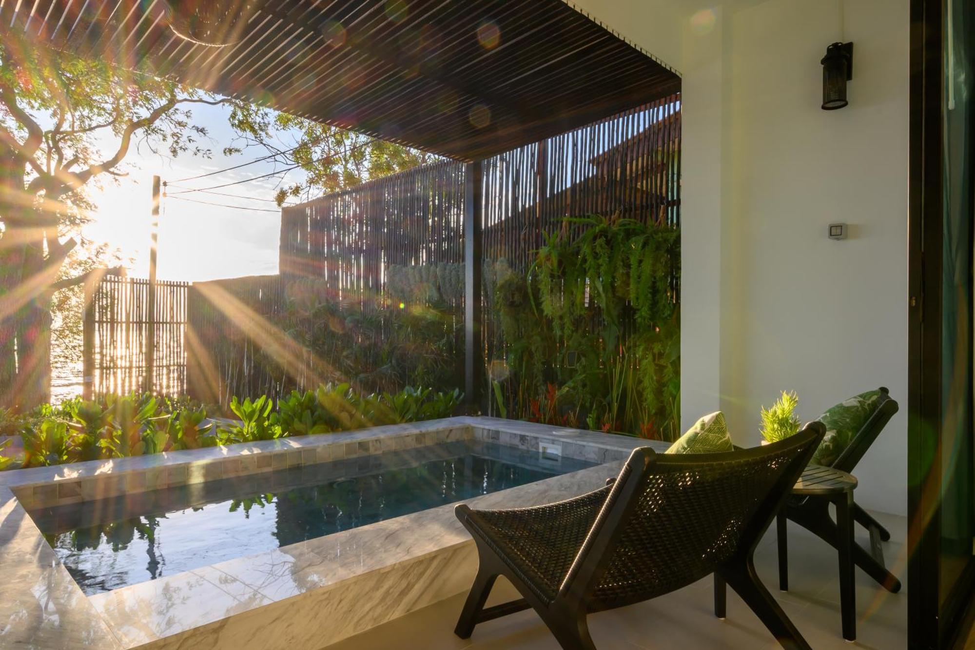 Rocco Villa Ko Lan Exterior foto